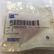 (1) Genuine GM 22653523 Reflector - $19.99