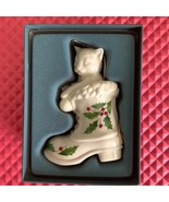 Lenox Vintage 90s Cat in Boot Christmas Ornament Bone China in the Origi... - $24.72 CAD