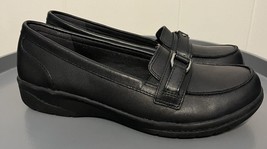 Clarks Women’s Size 7.5m Black Cheyn Marie Slip On Loafer Soft Cushion Shoe - $45.00