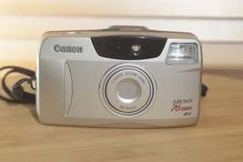 Canon Sure Shot 76 Zoom Compact Camera With Canon Case. Perfect compact camera - £125.16 GBP