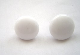 Vintage Large White Button Screw Back Earrings - £7.98 GBP