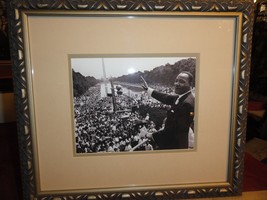 Framed Dr. Martin Luther King Jr. Mlk B&amp;W Photo In Vintage Gold Frame 17&quot;X15&quot; - £52.11 GBP