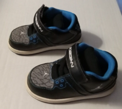 Jordan Team Sports Sneakers Toddlers Sz 6C Black/Blue Basketball Athletic - £17.65 GBP