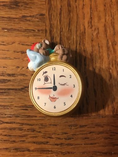 Mouse Clock Pin - $10.00