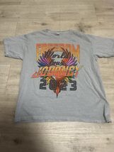Journey Freedom World Tour 2023 Gray  Mens Shirt Size XS Band - $11.72
