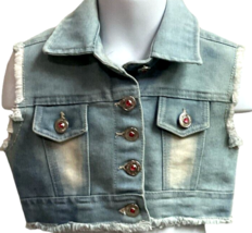 Girl&#39;s Limited Too Cropped Light Blue Button Up Denim Vest Sz. 4 Sleeveless - £9.57 GBP
