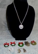 Lot of 9 Vintage Christmas Jewelry Earrings Brooch Necklace Snowman Wreath Santa - £5.77 GBP