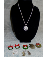 Lot of 9 Vintage Christmas Jewelry Earrings Brooch Necklace Snowman Wrea... - £5.77 GBP