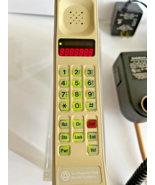 Motorola Dynatac Brick Vintage Cell Phone 8000M 1992 Beige-Cream Tested ... - £608.02 GBP