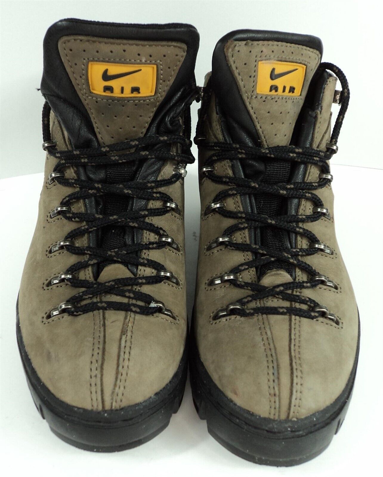Nike regrind hiking boots online
