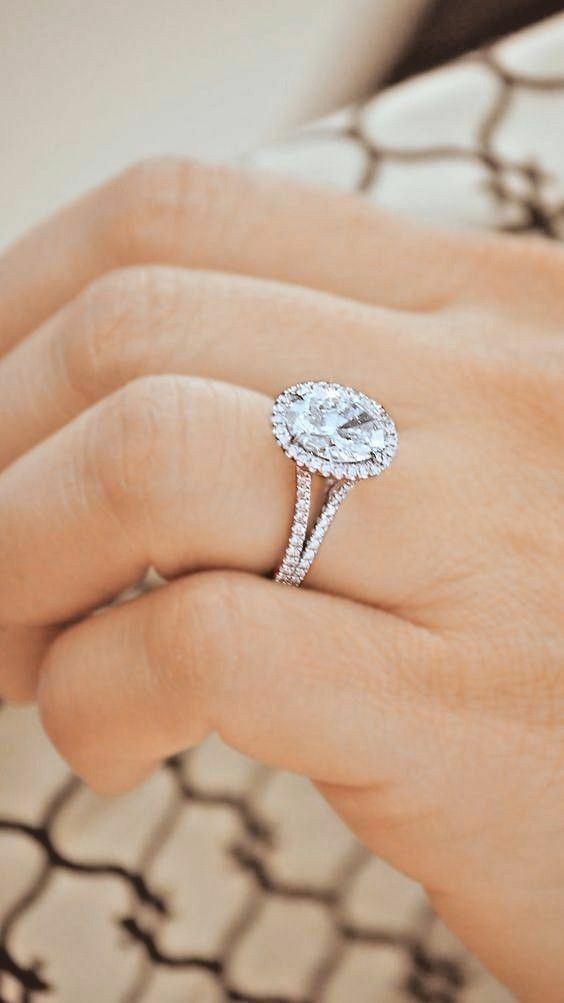 2.45Ct Oval Cut Diamond Solid 925 Sterling Silver Halo Engagement Ring for women
