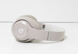 Beats by Dr. Dre Studio Pro Over-the-Ear Wireless Headphones MQTR3LLA Sandstone image 3