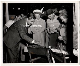 *Victor Fleming&#39;s ADVENTURE (1945) On-Set Candid Clark Gable, Greer Gars... - £51.83 GBP
