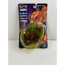 Kenner Aliens Rhino Alien 1992 Action Figure Comic Pack Damaged Card - $14.99