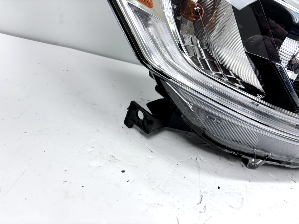 mint 2016 2017 honda accord halogen front right capa headlight Item image 8