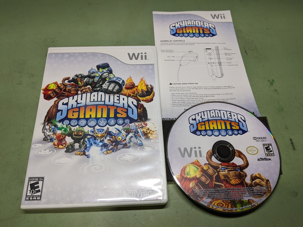 Skylander&#39;s Giants (game only) Nintendo Wii Complete in Box - $6.12