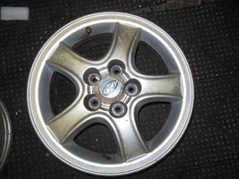 Wheel 16x6-1/2 5 Spoke Alloy Fits 01-04 SANTA FE 441549Rim Only - Tire Not In... - £32.68 GBP