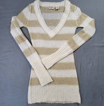 Daytrip Women Sweater Size S Cream Tan Soft Mohair Wool Stripe Bodycon V-Neck - £10.84 GBP