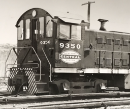 New York Central Railroad NYC #9350 S3 Locomotive Train Photo Harmon NY 1966 - £7.43 GBP