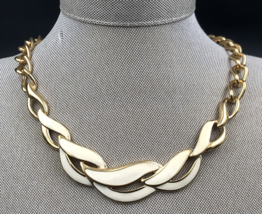 Vintage Napier Gold Tone White Enamel Wavy Leaf Necklace Chain - £14.59 GBP