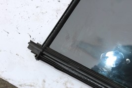 2003-2006 MERCEDES E350 REAR RIGHT QUARTER CORNER GLASS R1861 image 9