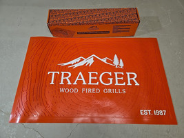 Traeger BAC636 Rectangle Grill Mat / Orange  47&quot; x 29.5&quot; Open Box/New Te... - £73.57 GBP