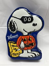 Whitman&#39;s Peanuts Snoopy Trick or Treat Halloween Candy Tin-Empty - $4.95