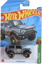 Hot Wheels &#39;21 Ford Bronco, Mud Studs 1/5 - £7.78 GBP
