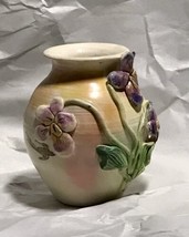 Lark Elizabeth Roderigues, Handmade signed 3” Flowered Vase - £77.84 GBP