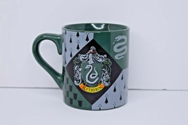 Harry Potter Slytherin House Crest Ceramic Coffee Mug/Cup 14oz. Green &amp; Gray - £9.48 GBP
