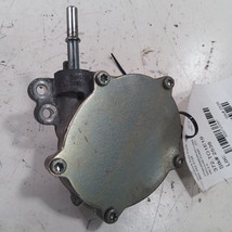 Toyota Corolla 2.0 Vacuum Pump  2019 2020 2021 - $1,490.07 MXN