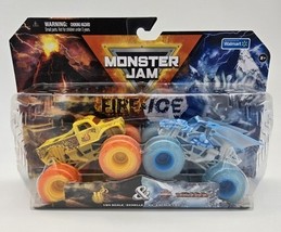 Monster Jam Fire &amp; Ice 2-Pack Whiplash vs Dragonoid 1:64 Die-Cast Trucks... - $349.05 MXN