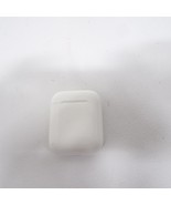 Apple Lightning Charging Case for AirPods 1st/2nd Gen. - A1602 - $335.24 MXN