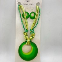 New Multi Strand Necklace Pierced Dangle Earrings Set Green Yellow Silver Thread - £6.34 GBP