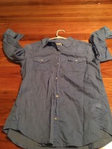 Old Navy Light Blue Womens Shirt 100% Cotton - $12.59