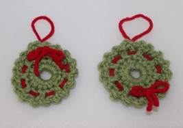 Handmade Crocheted Christmas Wreath Holiday Ornaments - Crochet by Cathy - $93.68 MXN