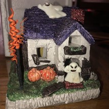 Hand Painted Halloween Haunted House - £22.24 GBP