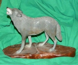1993 Grey Wolf Wood Carving Sculpture Charles Charlie Leida Tulsa Carved Figure - £273.65 GBP