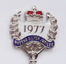 Collector Souvenir Spoon 1977 Queen Elizabeth Silver Jubilee 1952 to 1977 - £5.61 GBP