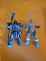 2002 MATTEL MASTERS OF THE UNIVERSE HE-MAN AND SKELETOR ACTION FIGURE LO... - £14.68 GBP