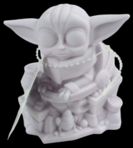 Grogu Baby Yoda Star Wars Mandalorian Design A Vinyl DIY Coloring Figurine Decor - £7.99 GBP