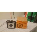 Vintage VTG Kodak Brownie Holiday 127 film Camera (1953-1962) Original B... - $427.60 MXN