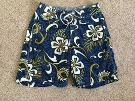 Coastline Clothing Co Men&#39;s 27 Inch Waist Multi-color Floral Board Shorts - £10.32 GBP