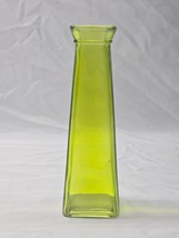 Yellow-Green 7.5&quot; Column Style Bud Flower Vase - 100% Recycled Glass Han... - €10,28 EUR