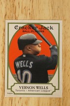 2005 Topps Baseball Card Cracker Jack Mini Sticker #43 Vernon Wells Toronto - £1.57 GBP