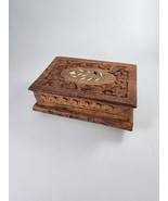 Vtg Wooden Carved Box Flower Inlay Hinged Treasure Chest Trinket Felt Lined - $9.89