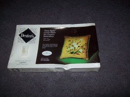 &quot;Daisy Spray&quot; Dexter&#39;s/LeeWards Crewel Pillow for Creative Embroidery 35... - $11.87