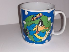 Vintage Looney Tunes Coffee Cup Large Mug Daffy Duck Playing Golf 1994 Sakura - £7.75 GBP