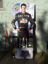 2008 LIFE SIZE KASEY KAHNE STAND UP &quot;SAGE&quot; WASHINGTON APPLES 69&quot; TALL - £22.28 GBP