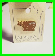 New Alaska Collector Pin Brown Enamel Bear Lapel Pin Pinback Humor Funny - £7.77 GBP